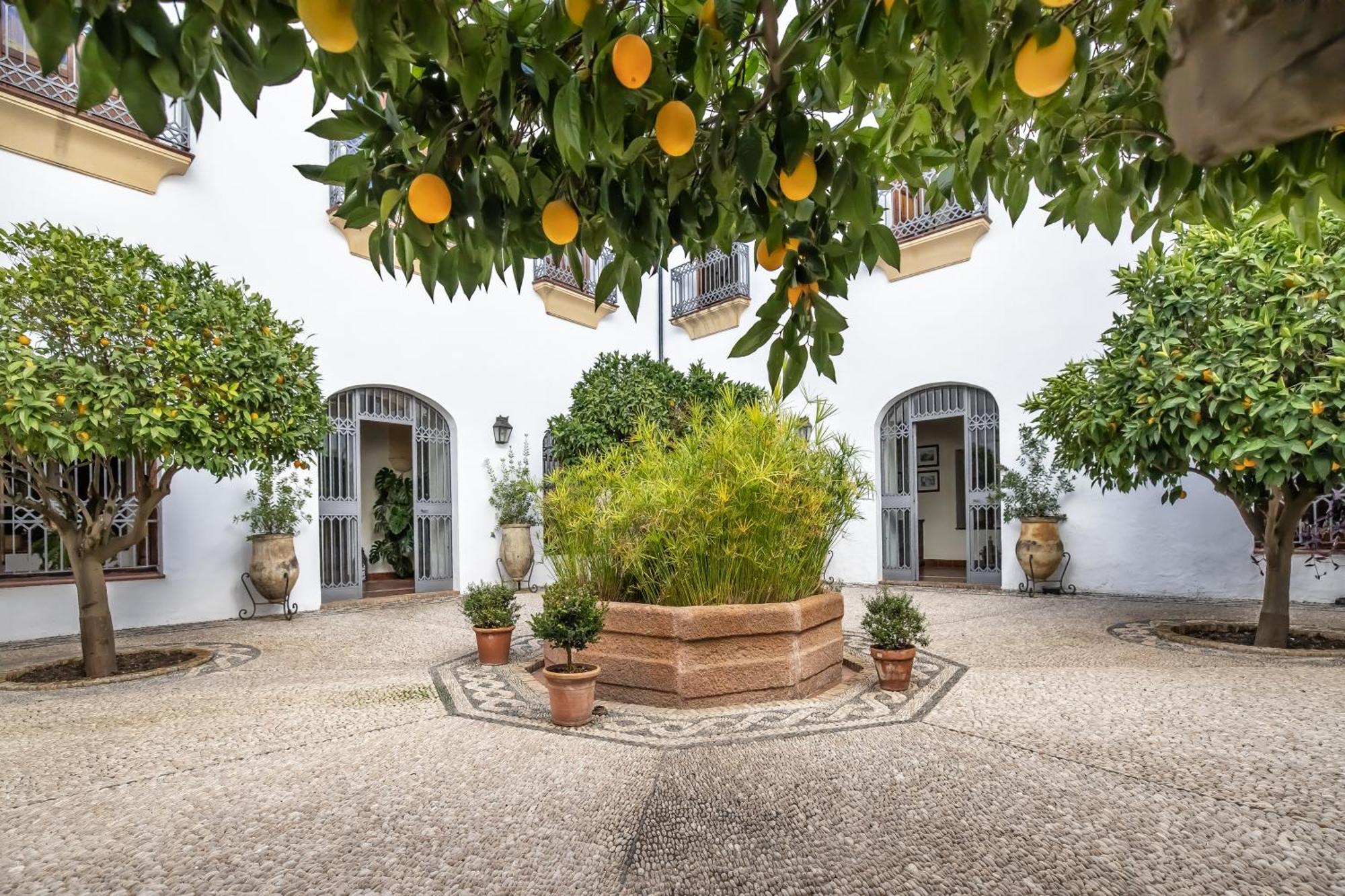 Palacio Marques Vega Armijo & Parking Incluido Kordoba Bagian luar foto