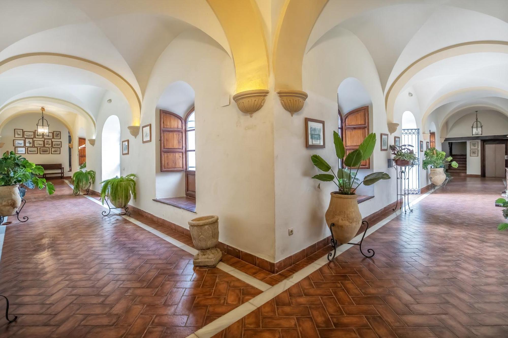 Palacio Marques Vega Armijo & Parking Incluido Kordoba Bagian luar foto